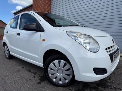 Used Suzuki Alto 68 HP (50 kW) 2012 White Hatchback