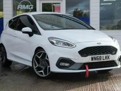 Used Ford Fiesta ST 198 HP (145 kW) 2018 White Hatchback