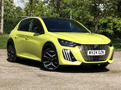 Używany Peugeot 208 GTi 99 KM (72 kW) 2024 Żółty Hatchback