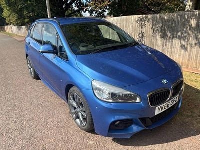 BMW 220