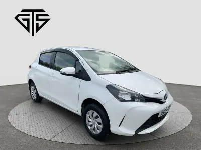 Used Toyota Vitz 2024 White Hatchback