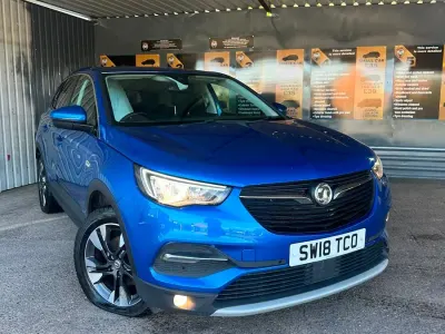 Used Vauxhall Grandland X Sport 130 HP (95 kW) 2018 Blue SUV