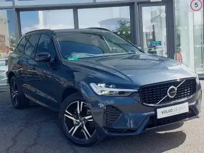 Used Volvo XC60 Inscription 250 HP (183 kW) 2022 Black SUV