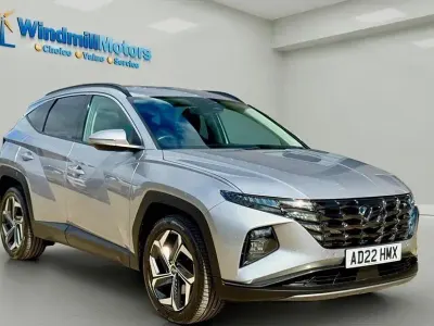 Usado Hyundai Tucson Premium 230 CV (169 kW) 2022 Plateado SUV