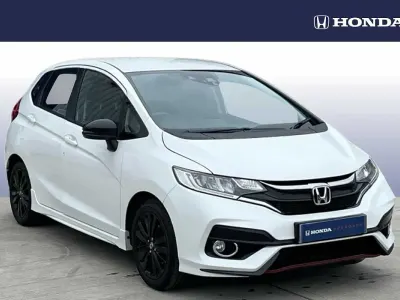 Begagnad Honda Jazz Sport 130 HK (95 kW) 2019 Vit Halvkombi