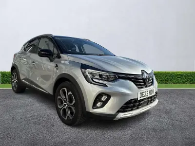 Used Renault Captur Techno 2023 Grey/black SUV