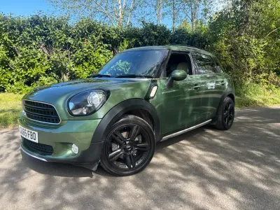 Usado Mini Cooper 2015 Verde Utilitario