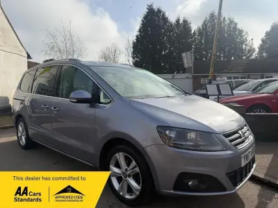 Usado Seat Alhambra XCELLENCE 150 HP (110 kW) 2017 Prateado Monovolume
