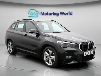 Usado BMW X1 M Sport 221 CV (162 kW) 2021 Negro SUV