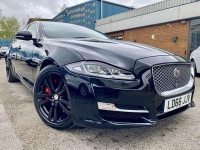 Used Jaguar XJ Premium Luxury 300 HP (220 kW) 2016 Black Sedan