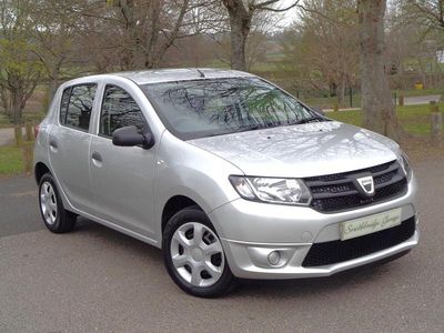 Używany Dacia Sandero Ambiance 73 KM (53 kW) 2016 Mercury metallic Hatchback