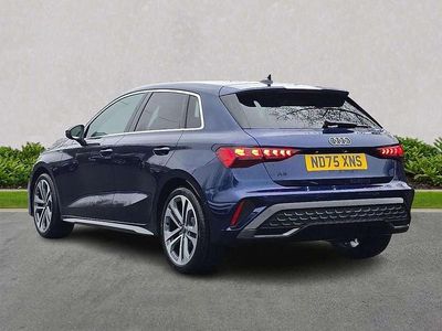Begagnad Audi A3 S-Line 150 HK (110 kW) 2025 Blå Halvkombi