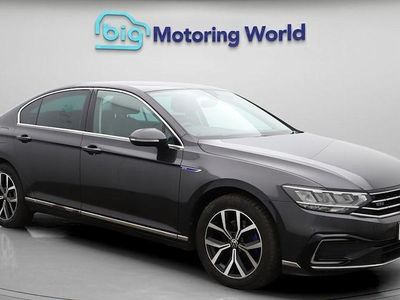 Used VW Passat GTE 218 HP (160 kW) 2017 Sedan