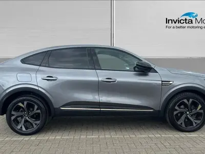 Used Renault Arkana Engineered 145 HP (106 kW) 2023 Grey SUV