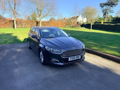 Usado Ford Mondeo Titanium 150 HP (110 kW) 2016 Cinzento Carrinha