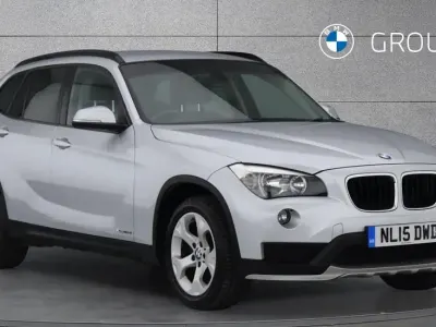 Usado BMW X1 Shadowline 141 CV (103 kW) 2015 Plateado SUV