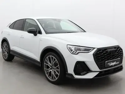 Usado Audi Q3 Black Edition 147 CV (108 kW) 2025 Blanco SUV