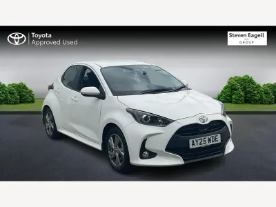 Usata Toyota Yaris Hybrid 2025 Bianco Utilitaria