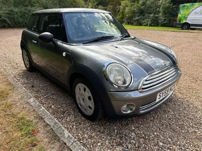 Begagnad Mini ONE Hatch 2009 Grå Halvkombi