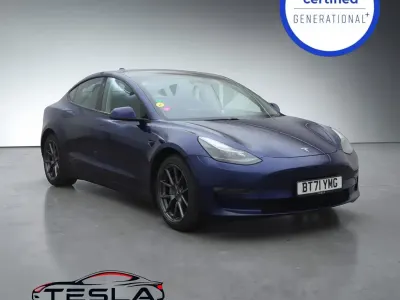 Usado Tesla Model 3 Long Range AWD 366 kW (498 HP) 2021 Azul Sedan