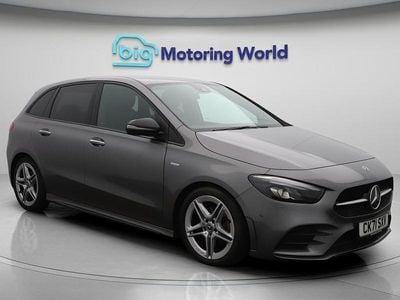 Mercedes B200