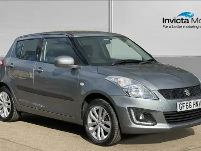 Usado Suzuki Swift SZ3 94 HP (69 kW) 2016 Cinzento Citadino