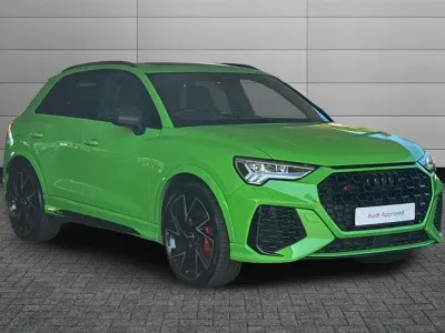 Usado Audi RS Q3 Advanced 400 HP (294 kW) 2023 Verde SUV