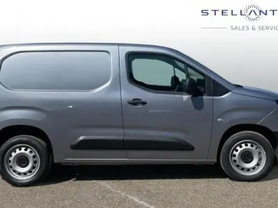 Nouă Peugeot Partner S 101 CP (74 kW) 2026 Gri Monovolum
