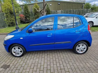 Używany Hyundai i10 Comfort 77 KM (56 kW) 2009 Niebieski Hatchback