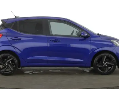 Used Hyundai i10 Premium 2021 Blue Hatchback