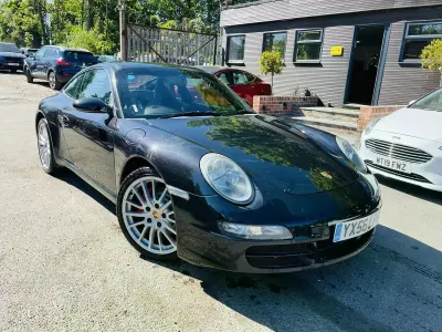 Usado Porsche 911 Carrera 325 HP (239 kW) 2006 Preto Coupé