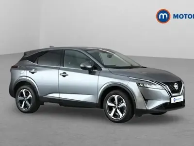 Used Nissan Qashqai N-Connecta 140 HP (102 kW) 2022 Grey SUV