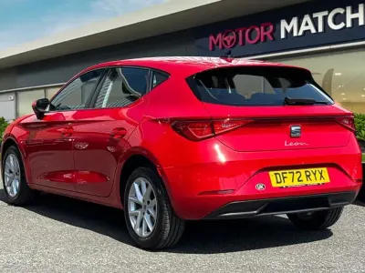 Used Seat Leon SE 150 HP (110 kW) 2023 Red Hatchback