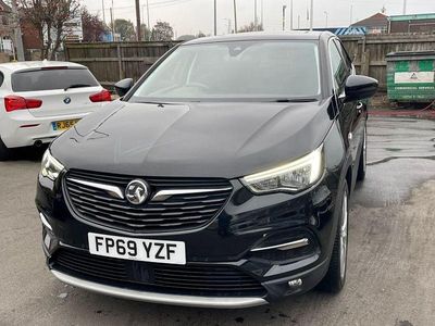 Used Vauxhall Grandland X Elite 130 HP (95 kW) 2019 Black SUV