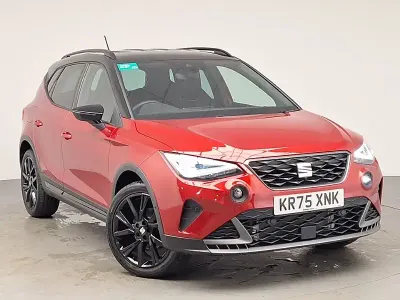 New Seat Arona Black Edition 115 HP (84 kW) 2025 Red SUV