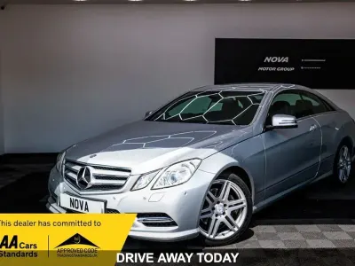 Begagnad Mercedes E250 2013 Silver Sportkupé