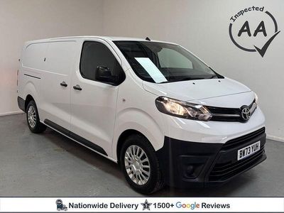 Used Toyota Proace 140 HP (102 kW) 2024 White MPV