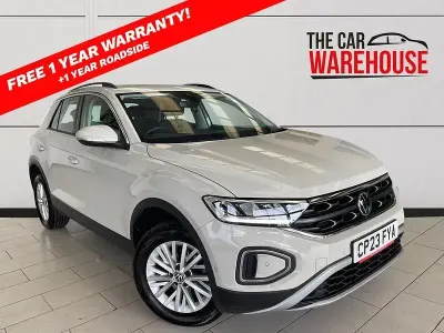 Usado VW T-Roc Life 108 CV (79 kW) 2023 Gris SUV