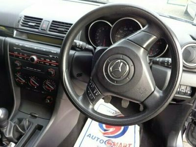 Used 2005 Mazda 3 Hatchback | £2,645 (Expensive)