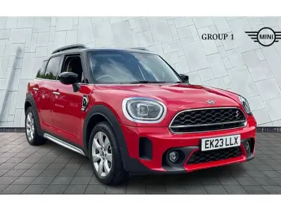 Begagnad Mini Cooper S Countryman Comfort 178 HK (130 kW) 2023 Röd SUV