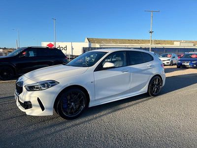Usado BMW 118 M Sport 2021 Branco Citadino