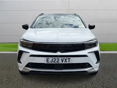 Second-hand Vauxhall Grandland X Ultimate 130 CP (95 kW) 2022 Alb SUV
