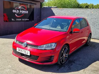 Used VW Golf VII GTD 2015 Red Hatchback