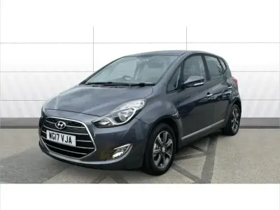 Used Hyundai ix20 SE 90 HP (66 kW) 2017 Grey Hatchback