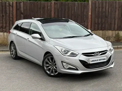 Used Hyundai i40 Premium SE 136 HP (100 kW) 2014 Silver Estate