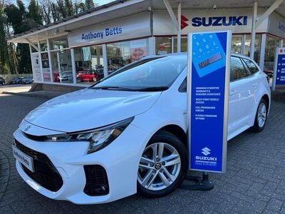 Used Suzuki Swace 140 HP (102 kW) 2025 White Estate
