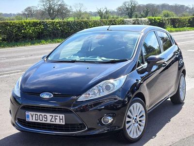 Used Ford Fiesta Titanium 2009 Black Hatchback