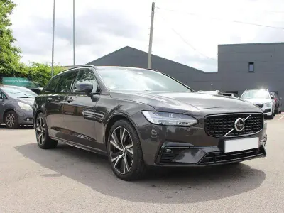 Used Volvo V90 Plus 197 HP (144 kW) 2022 Grey Estate