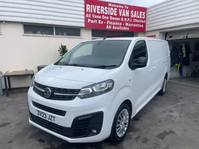 Used Vauxhall Vivaro 100 HP (73 kW) 2023 White MPV