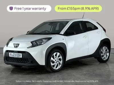 Used Toyota Aygo X PURE 72 HP (52 kW) 2023 White SUV